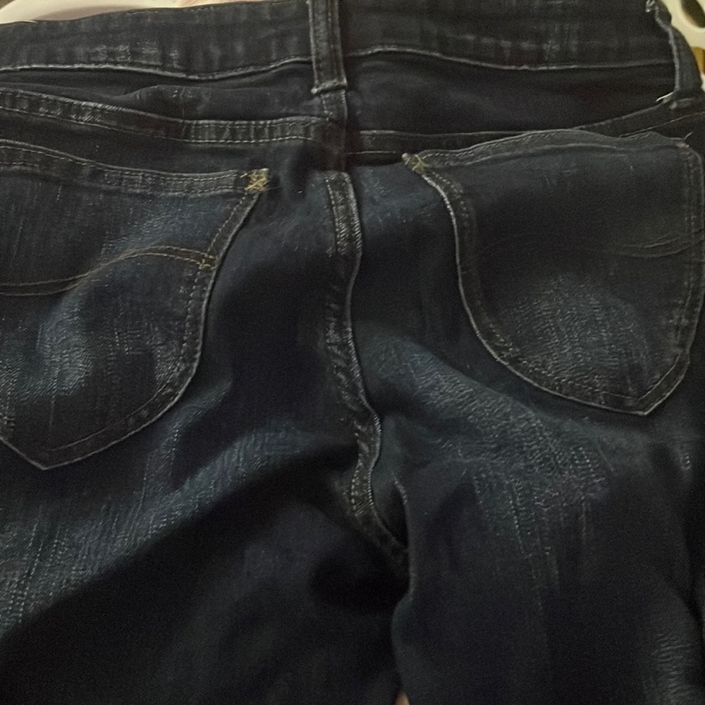 Size 6 looks brand new